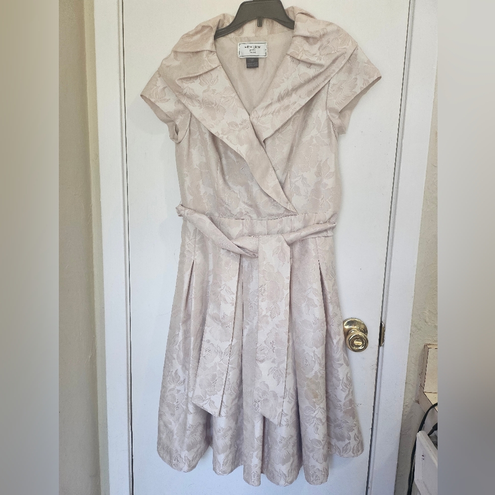 Willow Glenn floral dress